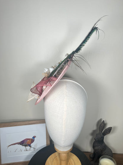 Peacock and dried flowers - Pink base