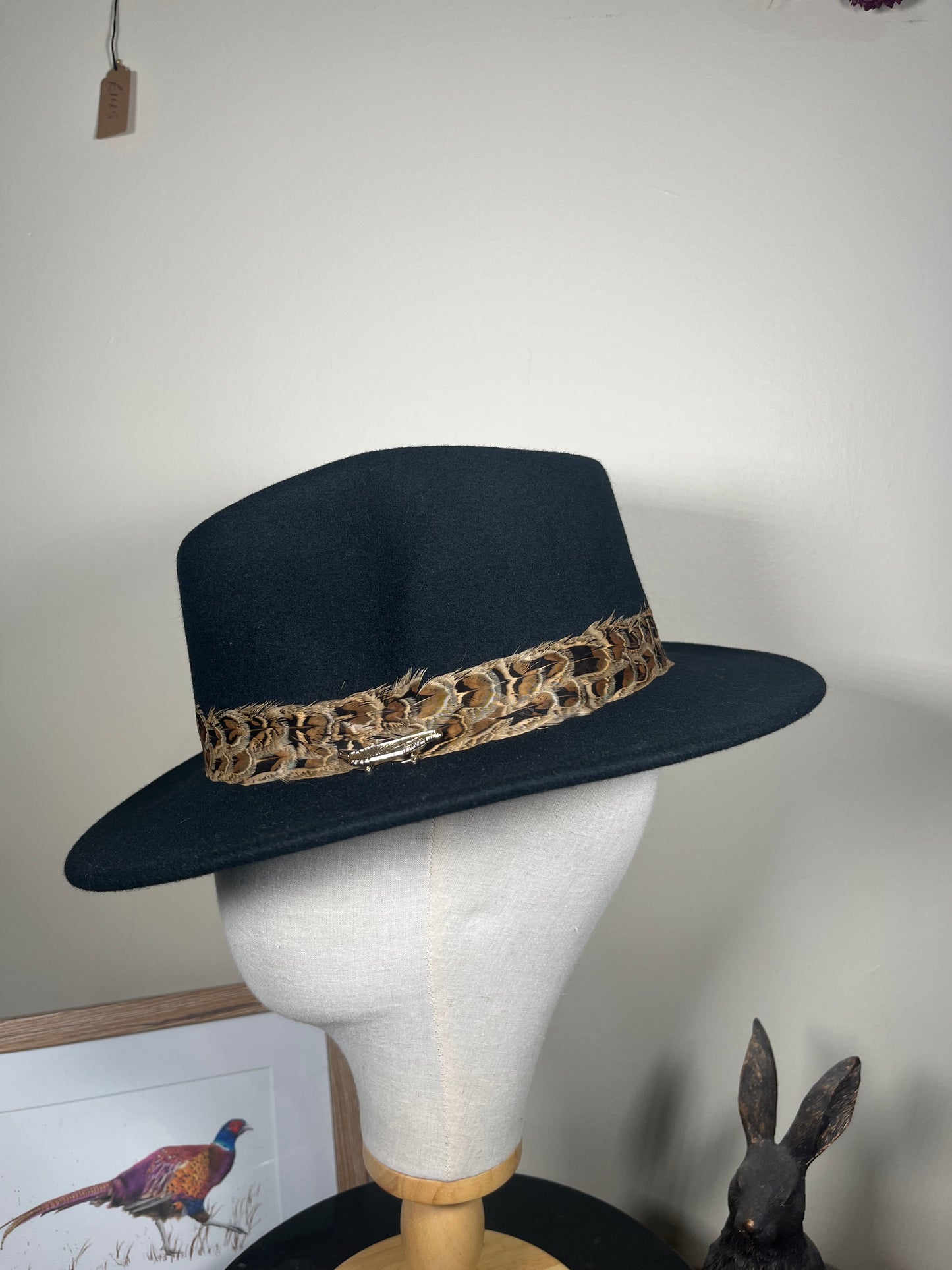 The Isla Fedora (Black, Hen Feathers) (Small)