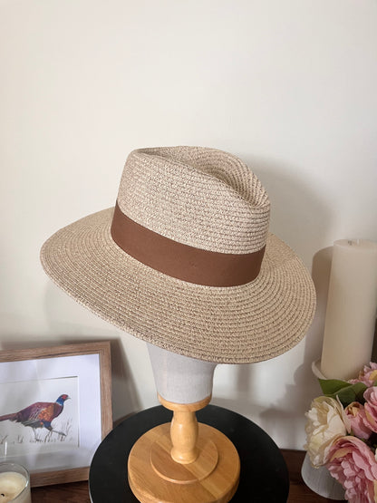 Summer fedora hat- stone. Wide brim, low crown
