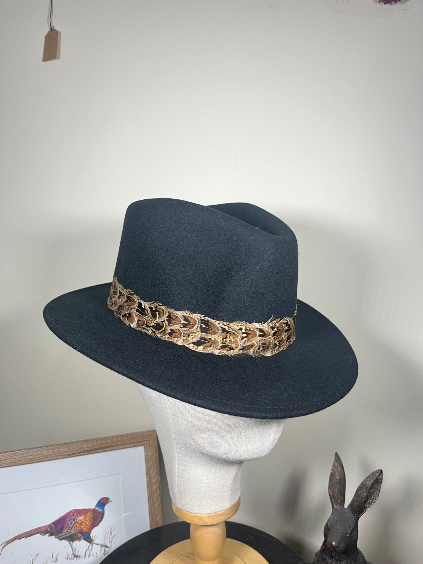 The Isla Fedora (Black, Hen Feathers) (Small)